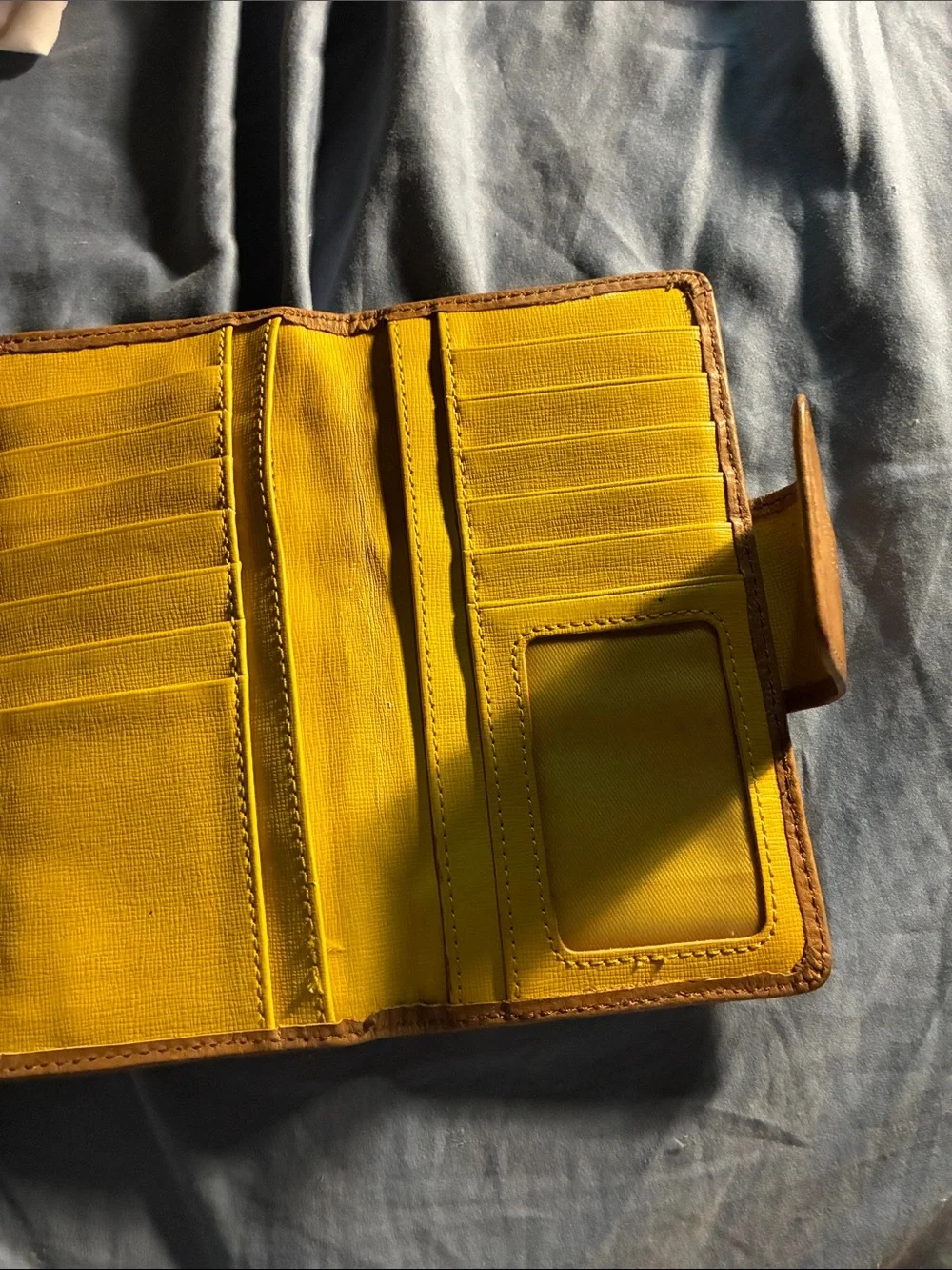 Fossil Leather Snap Continental Wallet in Cognac Brown